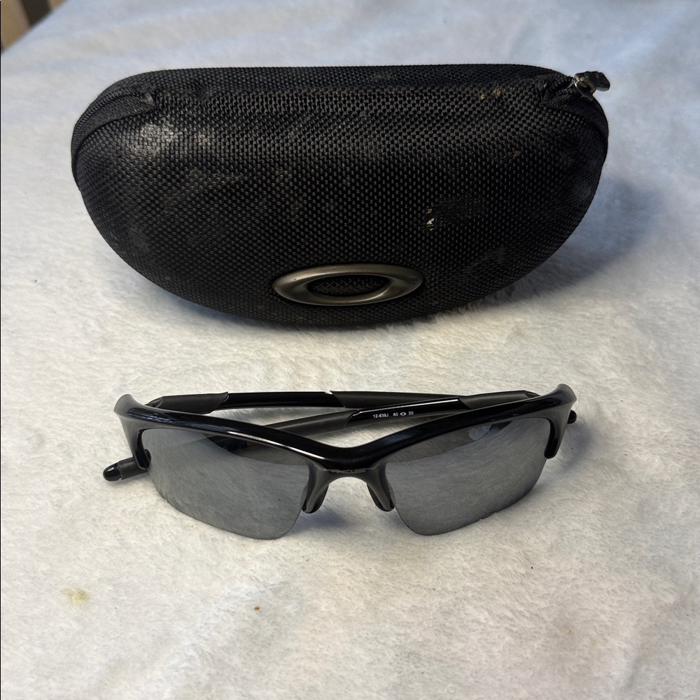 Oakley USA 12-839J 60[]20 Black Sunglasses